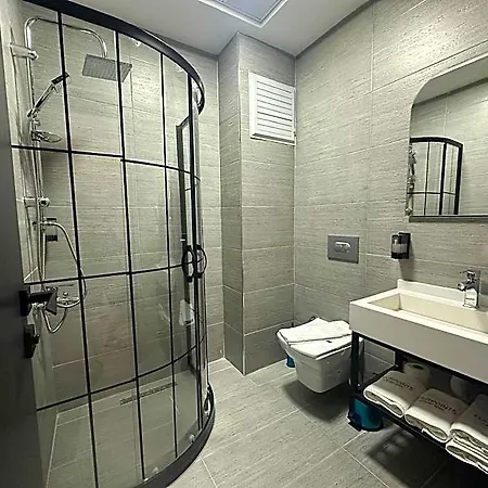 Szálloda Four Points By Sheraton Pendik 4*