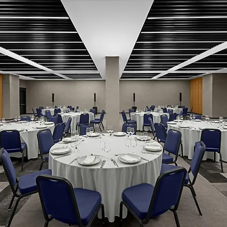 Four Points By Sheraton Pendik Hotel 4*